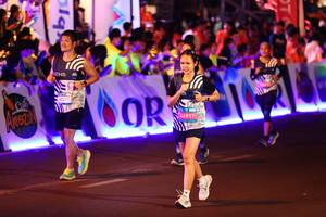 BIB: 
                            <button type="button" onclick="openModal(24272017)" class="btn btn-primary btn-sm float-right btn-popup" data-toggle="modal" data-target=".modal-high-quality">
                        <i class="fas fa-shopping-cart"></i> Add to Cart
                    </button>
                                            <button type="button" onclick="isThisMe(24272017, true)" class="btn btn-success btn-sm float-right btn-popup btn-isme hidden" data-toggle="tooltip" data-placement="bottom" title="นี่คือรูปของคุณใช่ไหม คลิกที่นี่เพื่อเอาเข้าอัลบั้ม">
                        <i class="fas fa-plus"></i> Add to album
                    </button>
                    <button type="button" onclick="isThisMe(24272017, false)" class="btn btn-warning btn-sm float-right btn-popup btn-isnotme hidden">
                        <i class="fas fa-ban"></i> Remove from album
                    </button>